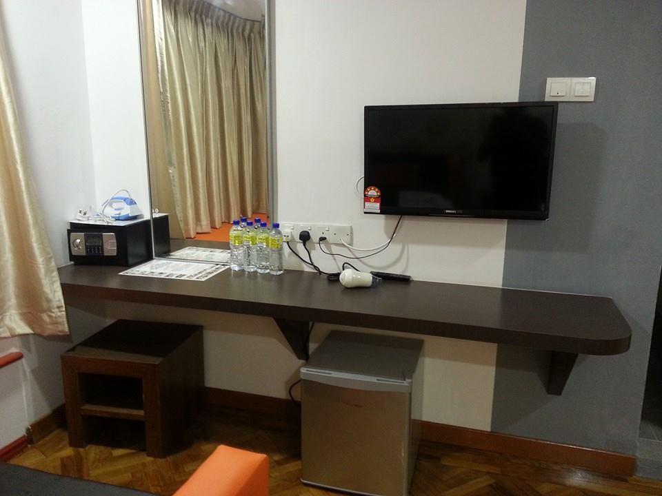 Tkl Hotel Johor Bahru Bagian luar foto