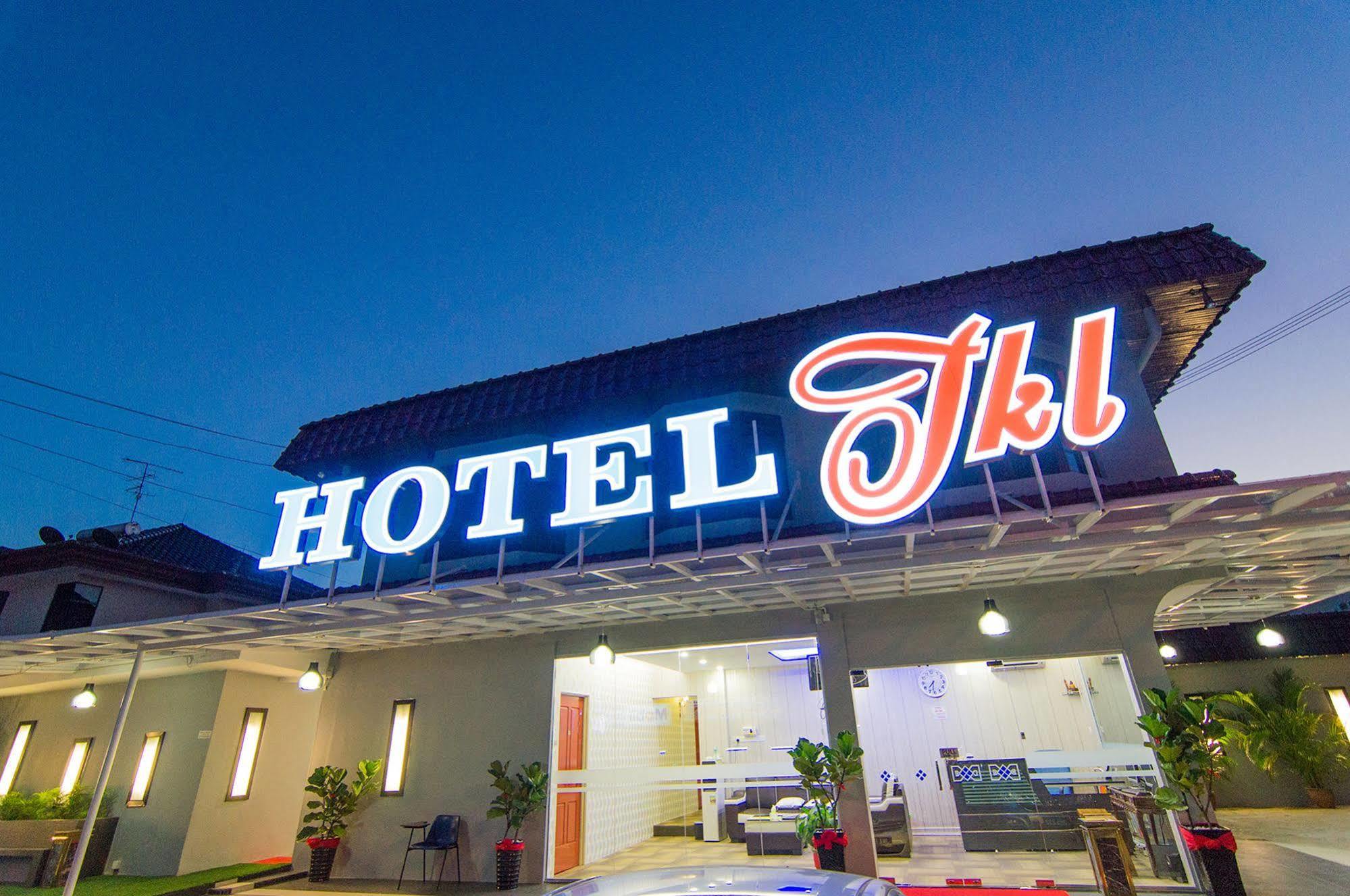 Tkl Hotel Johor Bahru Bagian luar foto